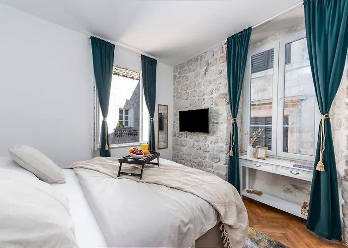 בית הארחה Eden Old Town