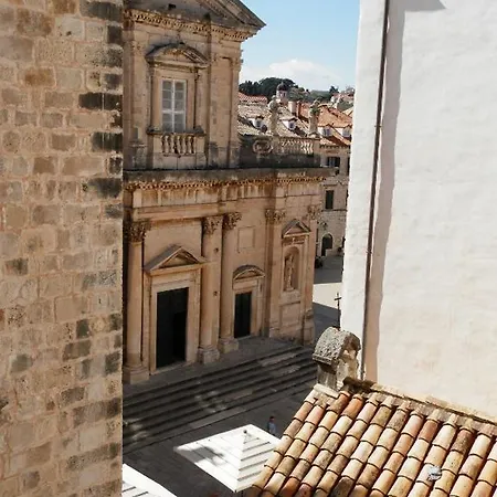 Eden Old Town Guest house 3*