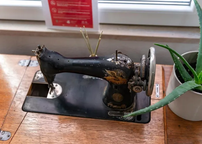 Eden Old Town Pensionat 3*