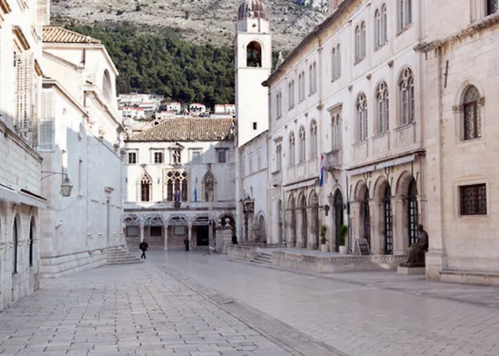 Eden Old Town Pensionat