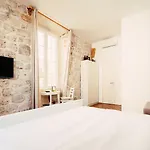 Eden Old Town Guest house 3*