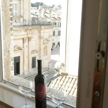 Eden Old Town Vendégház 3*